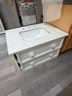 Allen+Roth 30" White Single Sink Bathroom Vanity [Brand New]