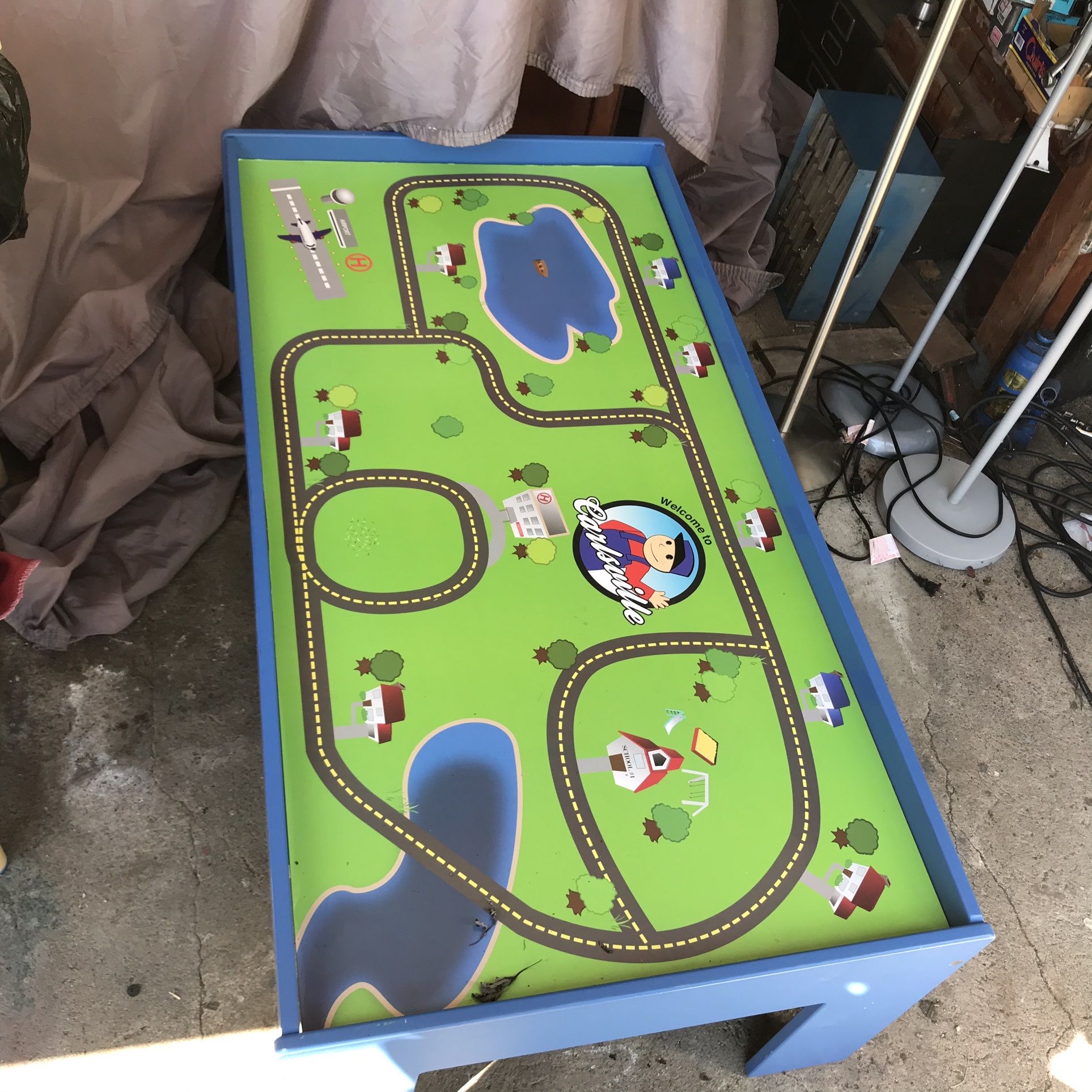 Train/ Play Table