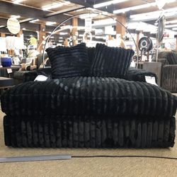 Luxe Oversized Chaise Lounge
