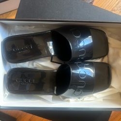 Gucci Sandals 