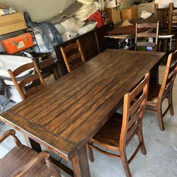 Pottery Barn Table And Chairs 