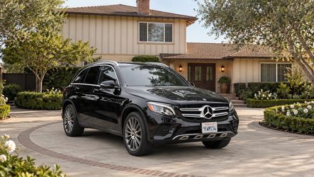 2019 Mercedes-Benz GLC 300