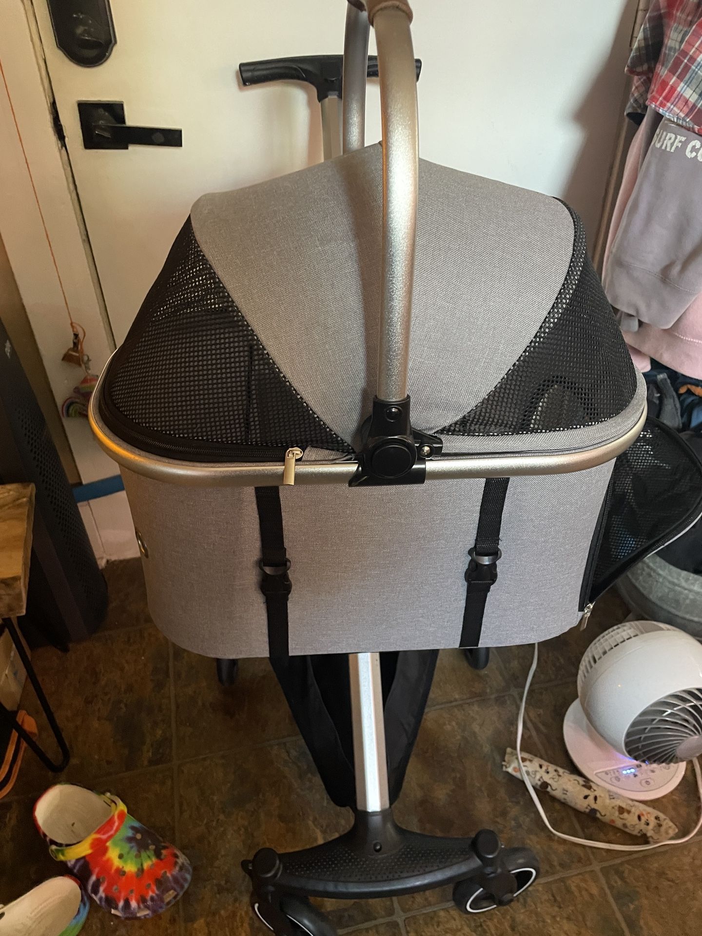 Pet stroller brand new