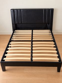 Queen Size Black Faux Leather Bed Frame – Excellent Condition