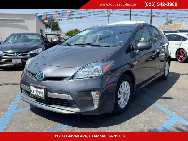 2012 Toyota Prius Plug-in Hybrid