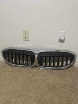 BMW G20 330i Front Grill