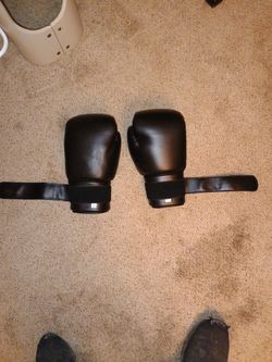 Boxing Gloves 
