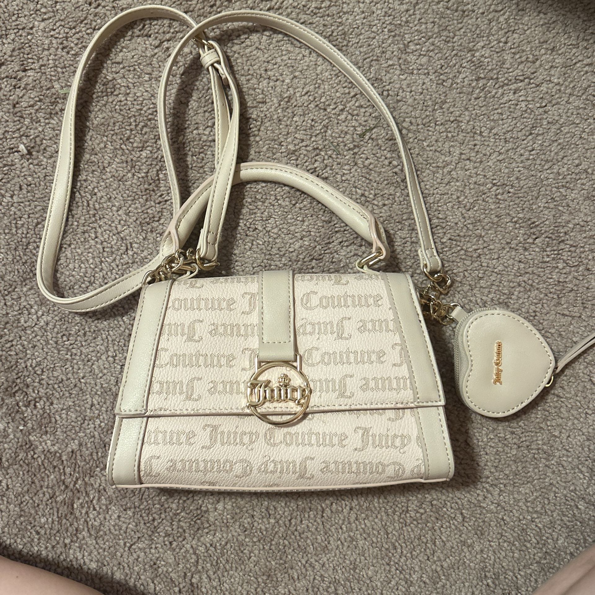 Juicy Couture Purse With Heart Coin Purse 