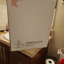 Koios Centrifugal JUICER MODEL JE-70
