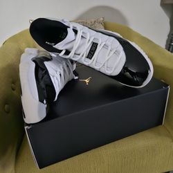 DS Jordan 11 Men Size 12