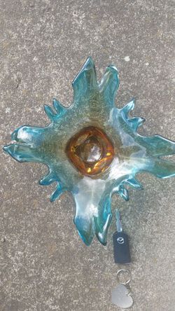 Super neat old dish