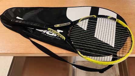 Head Extreme Pro Tennis Racquet