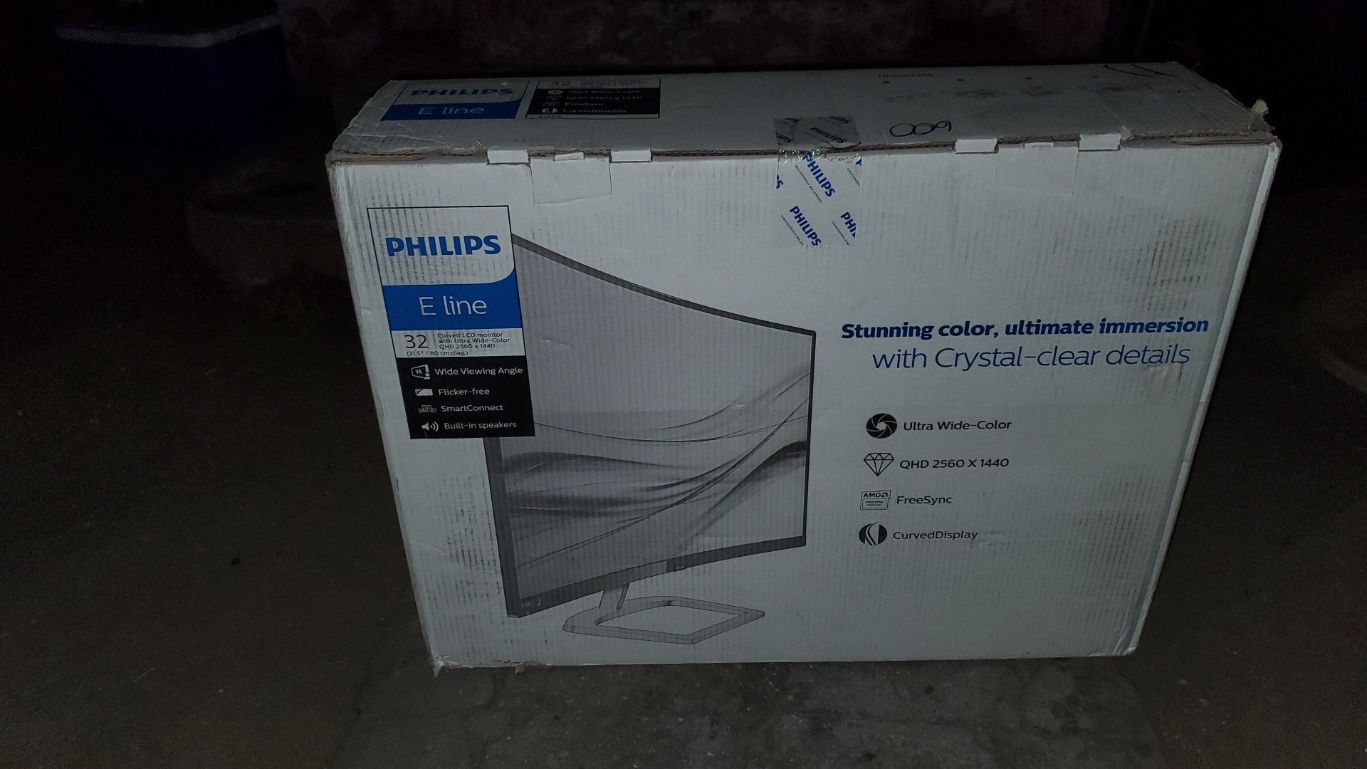 Philips 32" LCD Monitor