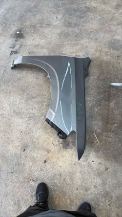 2023 Cadillac Escalade Passenger Side Fender