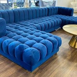 
♧ASK DISCOUNT COUPOn⭐PICK UP/DELIVERY sofa loveseat living room set sleeper couch recliner ♧
Ariana Blue Velvet Double Chaise Sectional 