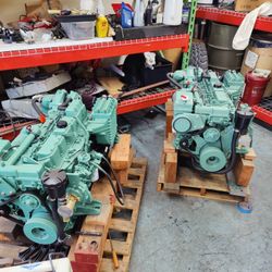 VOLVO PENTA AD 41B / TAMD 41B PAIR OF DIESEL MOTORS