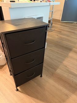 Office supply holder