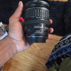 canon ultrasonic 28-135mm image stabilizer lens