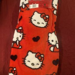 Hello Kitty Valentines Blanket