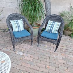 Wicker Chairs Cushions Included 