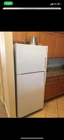 Fridge gas stove dishwasher and microwave