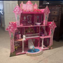 Doll house!! 