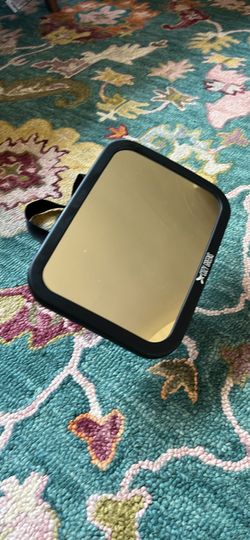Infant car safety mirror