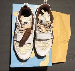 Nike zoom field jaxx Travis Scott light chocolate