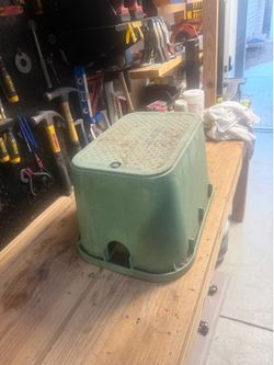 Large Carson Brooks Irrigation Control Valve Box with Locking Lid  Heavy-duty Carson Brooks irrigation valve box with original locking lid. Great for