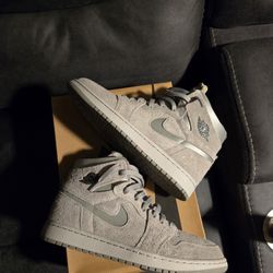 Grey Suede Jordan 1 Zoom Sz 10.5 Men