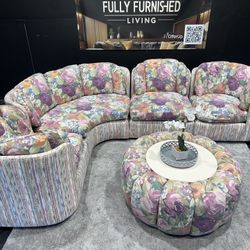 Sectional/couch/sofa, Mod Century, Henredon, 84x108, pickup Tampa, delivery available 