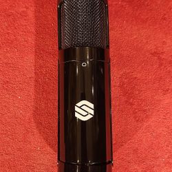 Microphone 
