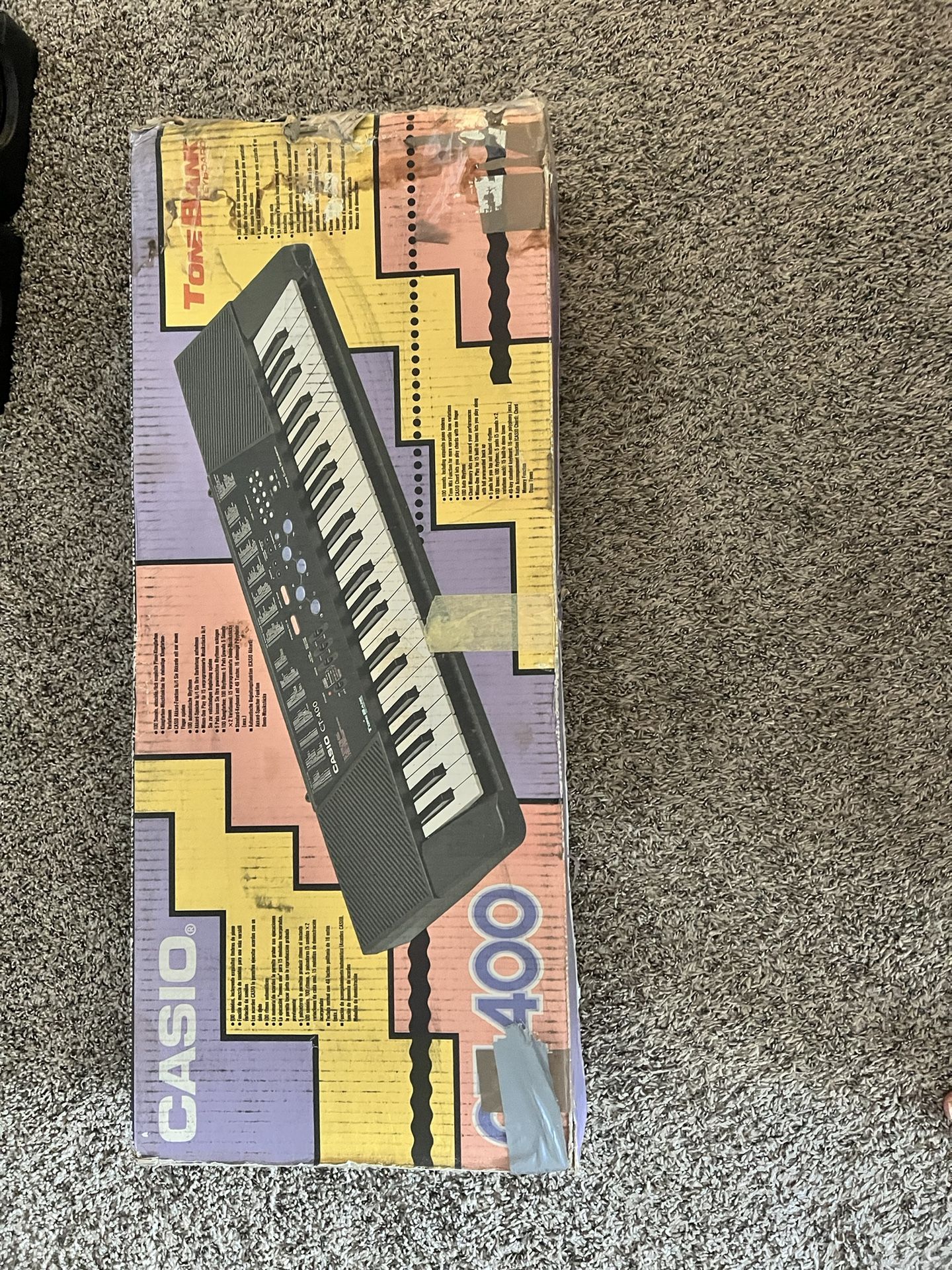 Casio CT-400 Vintage piano keyboard with stand