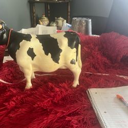 1977 milky the marvelous milking cow