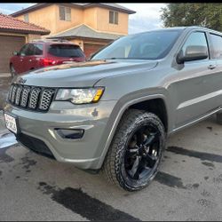 2020 grand cherokee 