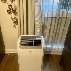 Black & Decker 8,000 BTU PORTABLE AC