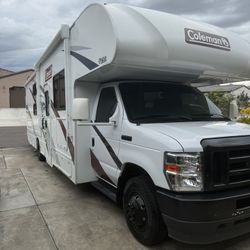 2022 E450 Coleman Thor RV 