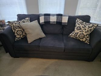 Moving Out And Selling Stuff