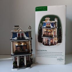 Dept 56 Dickens Village 90s Teaman & Crupp China Shop . Retired Light Up House 