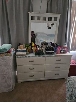 White Dresser No Mirror