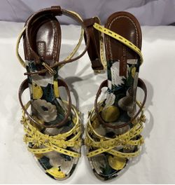 Louis Vuitton Strappy Heels Size 37.5EU
