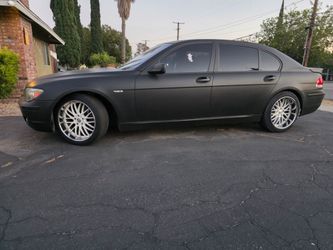 07 BMW 745Li