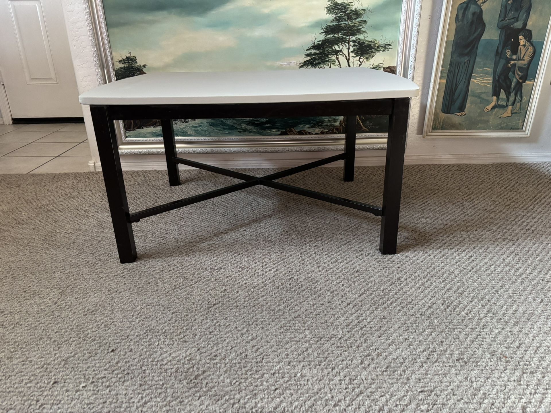 Metal/wood Coffee Table