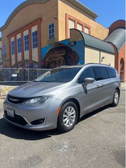 2017 CHRYSLER PACIFICA TOURING L