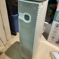Holmes Tower Air Purifier with Maximum Dust Removal Filter