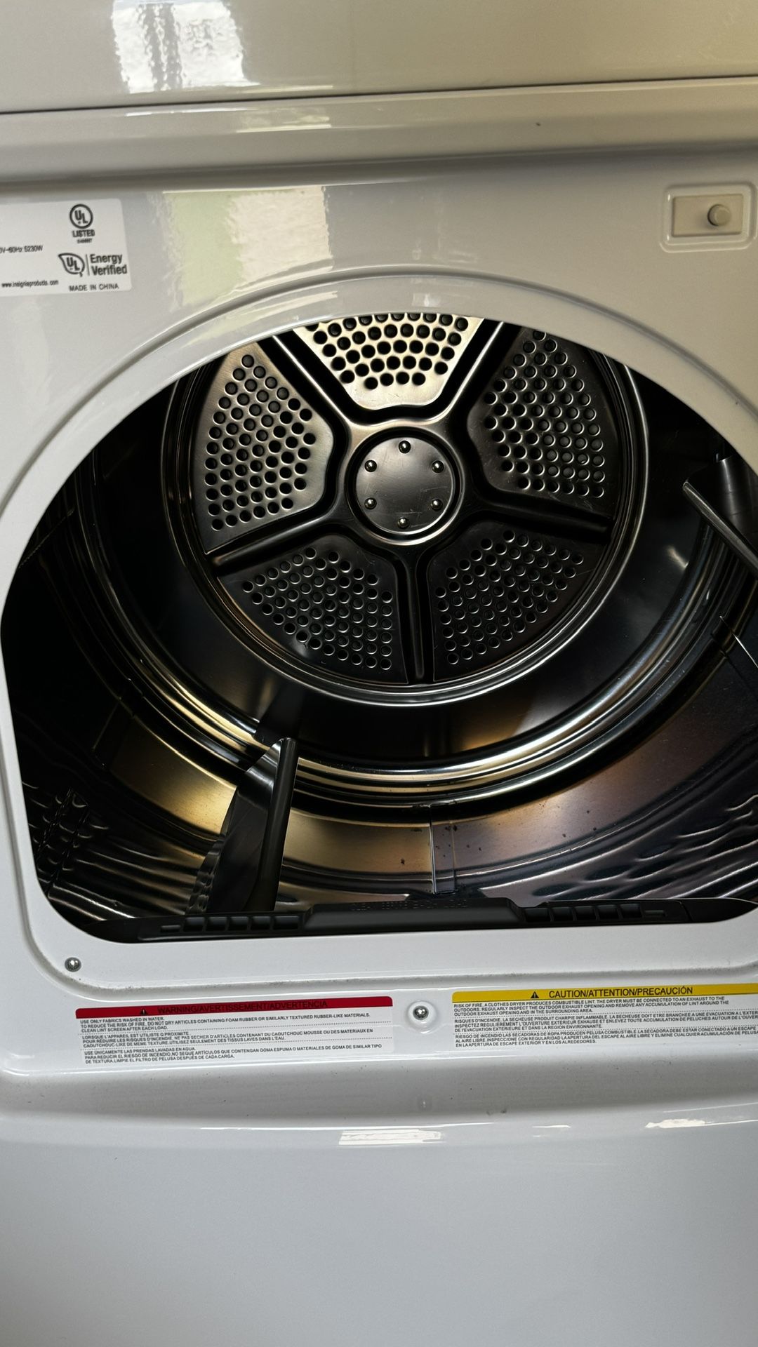 Insignia electric dryer