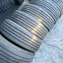 245/70/19.5 Goodyear