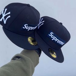Supreme New Era Yankees MLB Fitted Hat