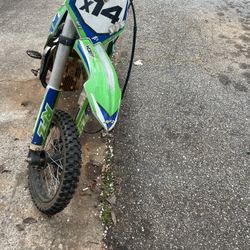 Apollo 125cc Dirtbike 