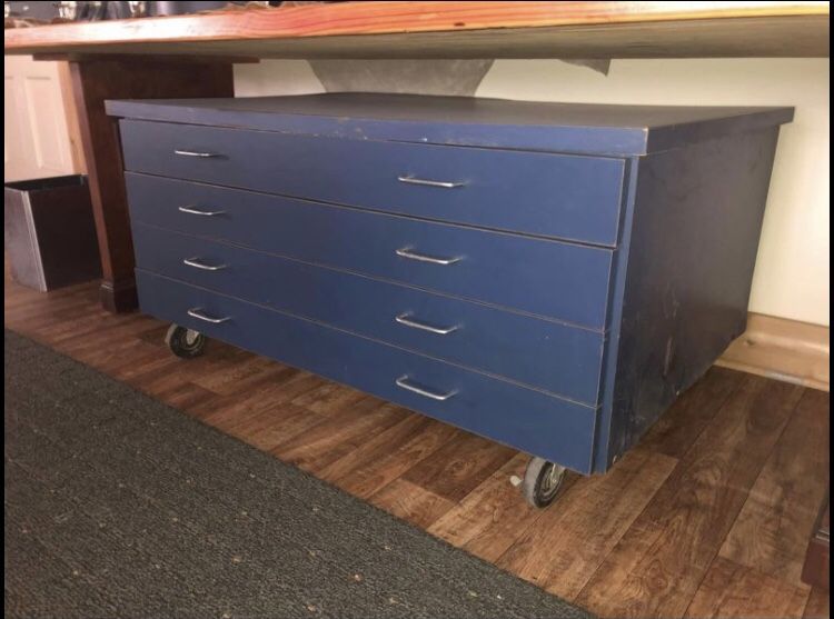 Wood 4 Drawer Flat File Cabinet w/ Wheels for Plans  Blueprints  and Art